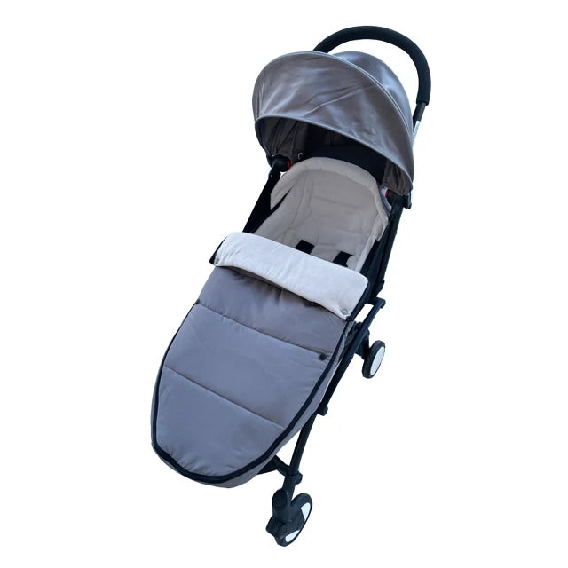 Universal Pushchairs Footmuff – Soft Lining and All-Season Comfort for Strollers and Prams