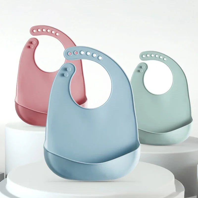 Waterproof Soft Baby Bibs – Silicone & BPA-Free for Mess-Free Mealtimes