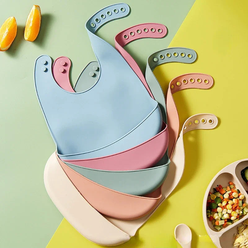 Waterproof Soft Baby Bibs – Silicone & BPA-Free for Mess-Free Mealtimes
