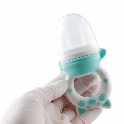 2-in-1 Baby Feeding Spoon & Juice Extractor